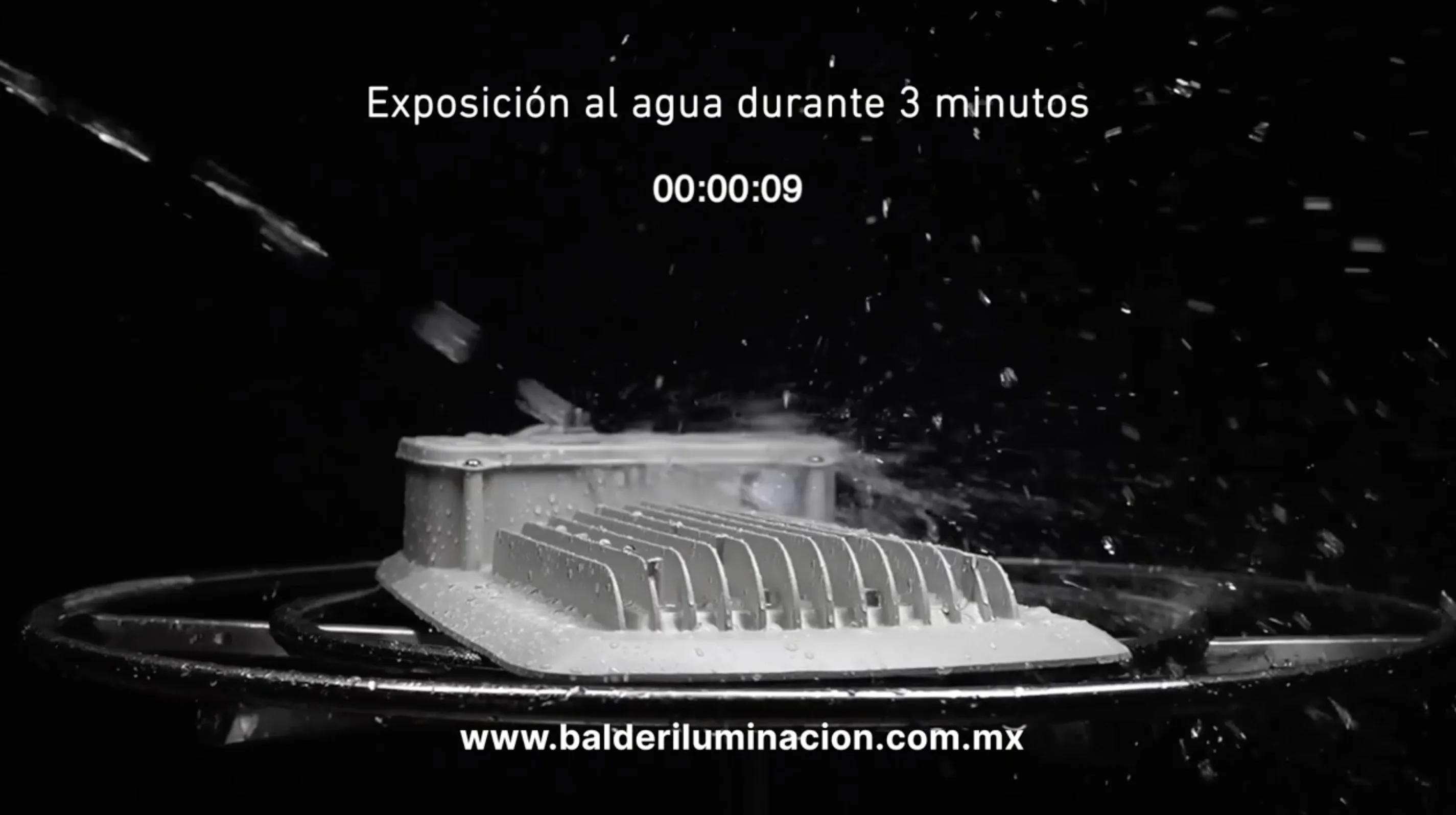 Video de proyecto real de iluminación para naves industriales con Bálder