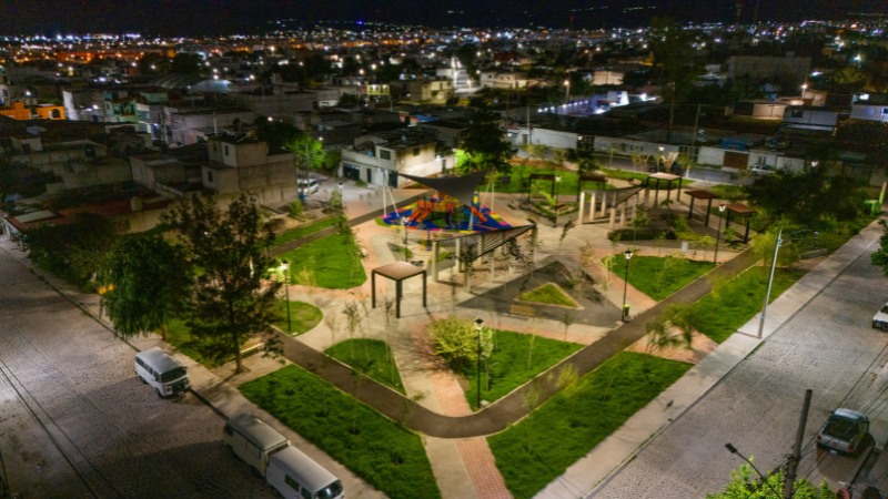 Alumbrado de parques y jardines en Querétaro